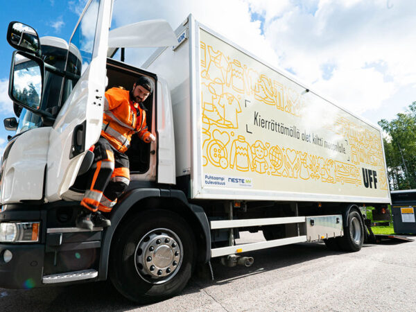 UFF:n keräys&shy;pisteiden tyhjennykset ajetaan ZeroWaste Ajon&shy;hallinnalla
